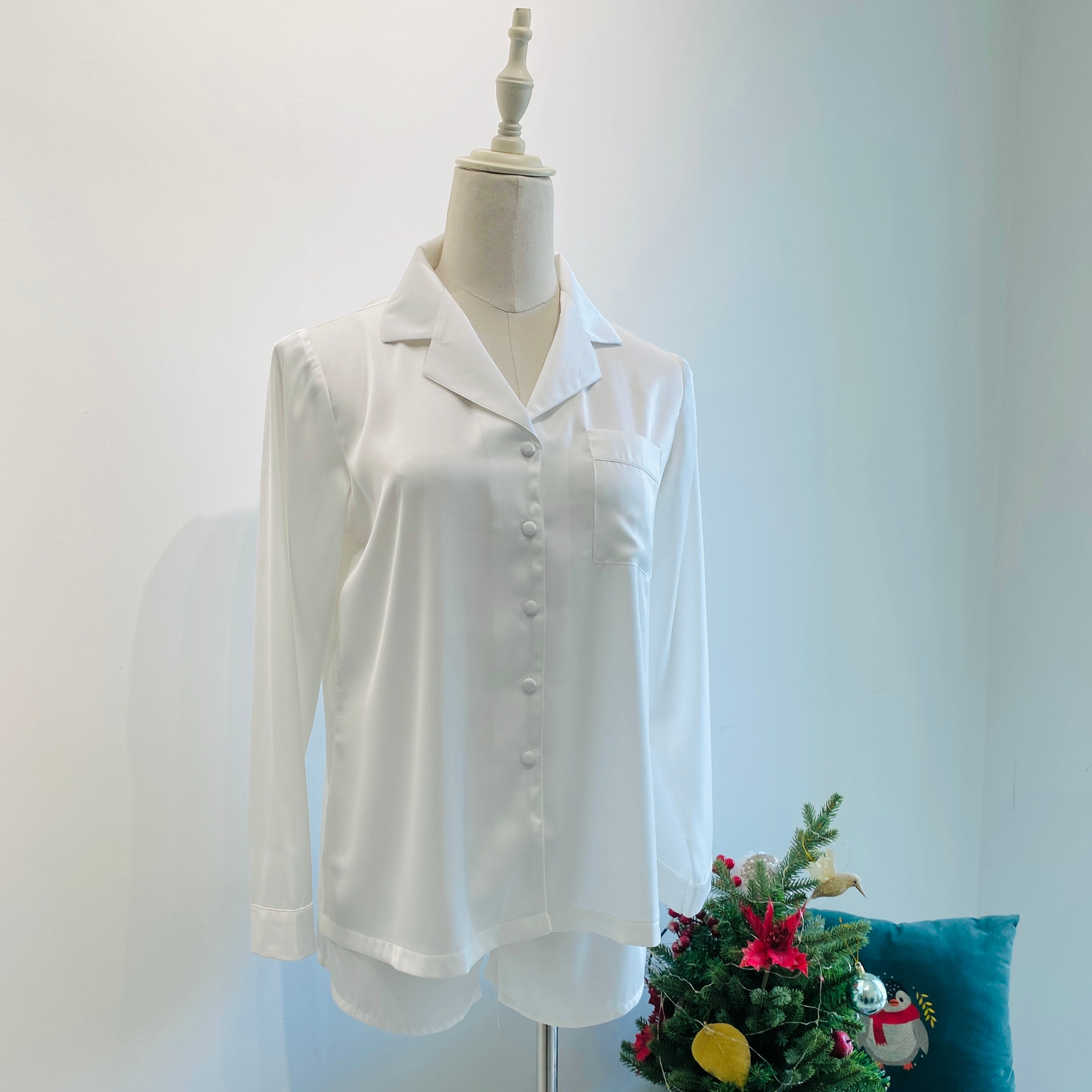 White Satin Pajamas Set Bridal Long Sleeve Top And Shorts PJ