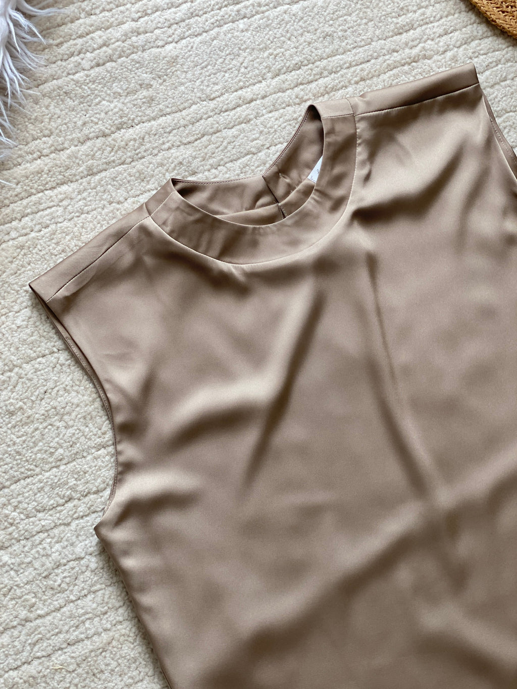 Satin Lounge Set: Neutral/Pearl Beige, custom colors, Women Pajamas, Elisa