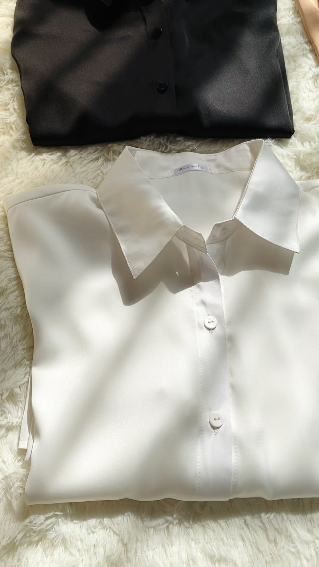 Elegant Satin Blouse Long Sleeve Button-Up Workwear - Office Blouse Kathy