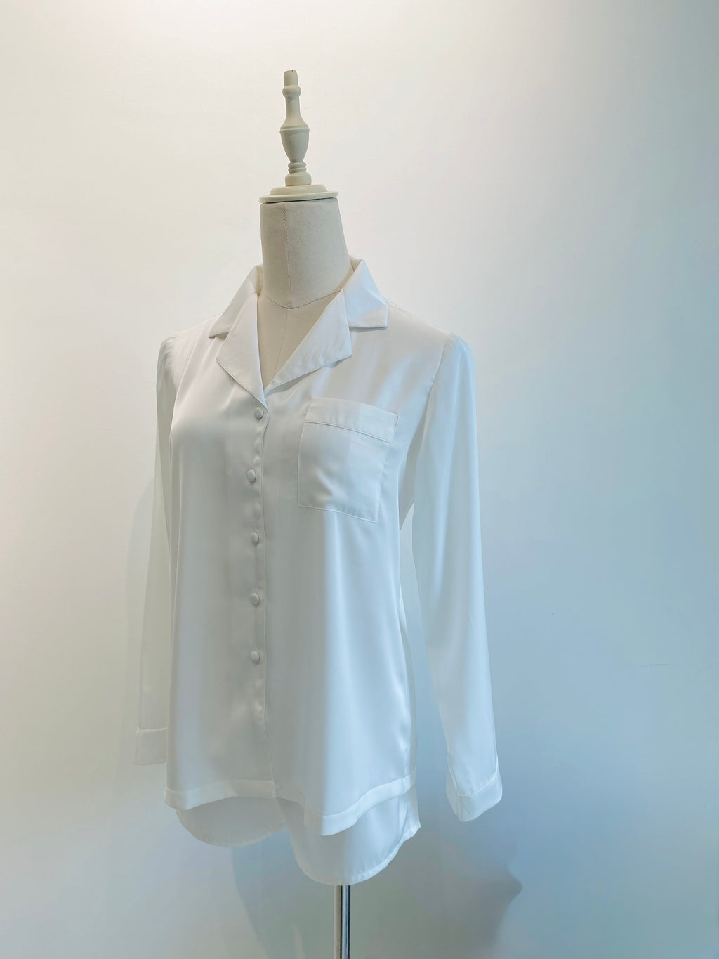 White Satin Pajamas Set Bridal Long Sleeve Top And Shorts PJ