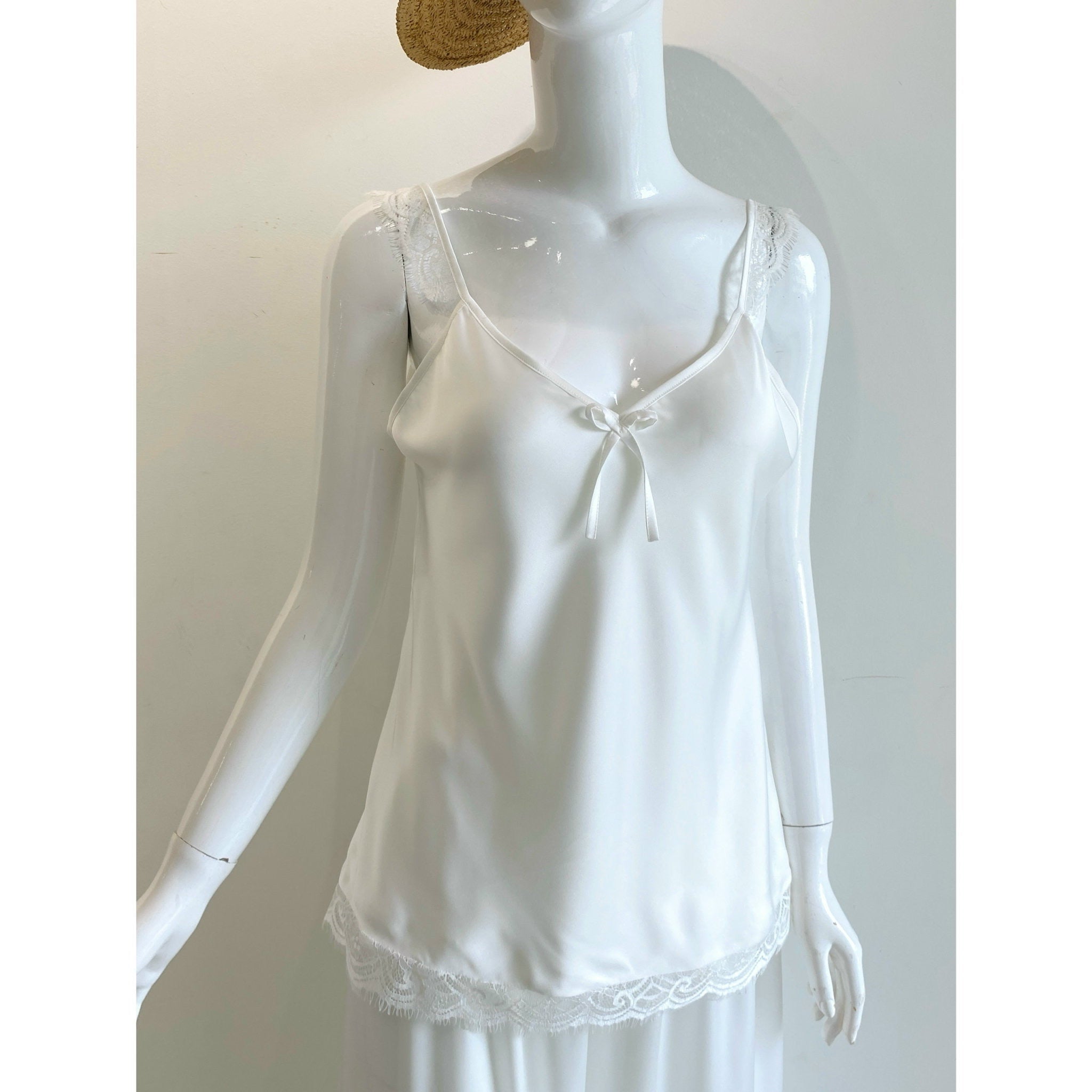 Eira LSet Satin Lace Cami and Long Pants Pajama Set | Silky Sleepwear | Bridal Loungewear | Bridesmaid Gift
