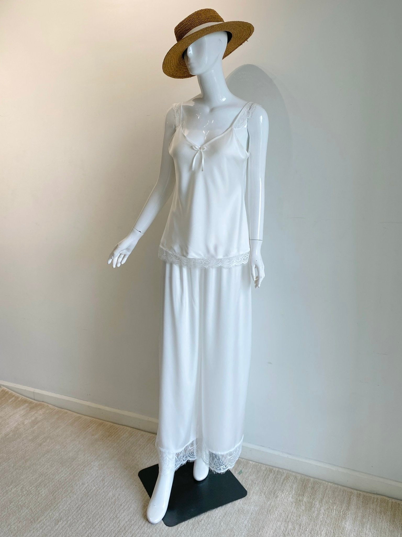Eira LSet Satin Lace Cami and Long Pants Pajama Set | Silky Sleepwear | Bridal Loungewear | Bridesmaid Gift