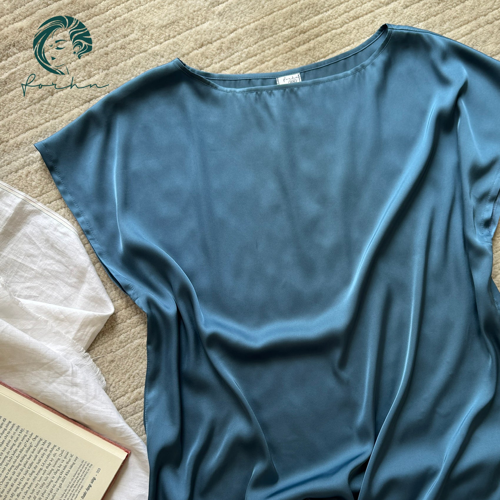 Ara SSet, Satin Pajama Set, Short Sleeve Silky Sleepwear, Elegant Loungewear